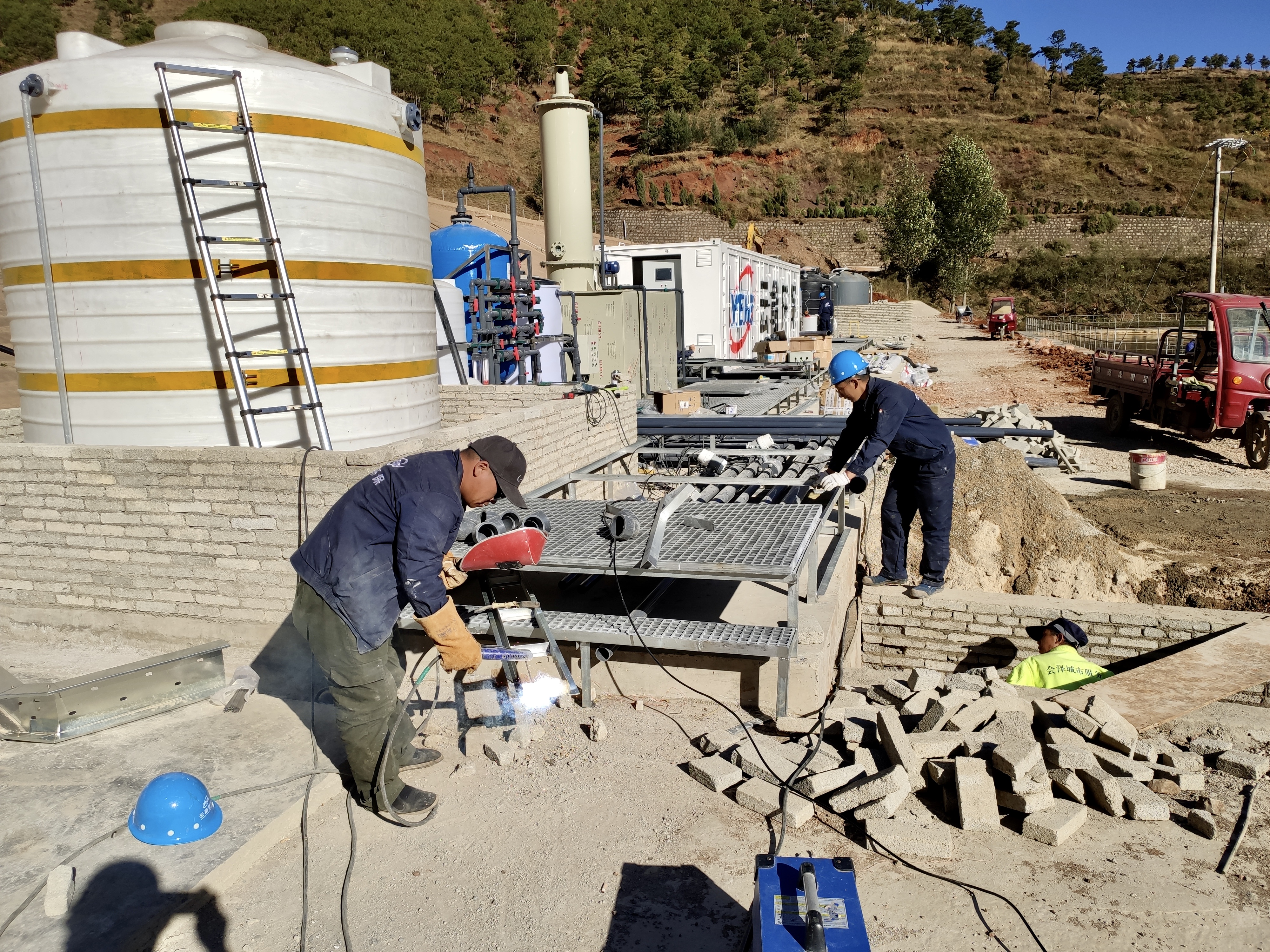 戰(zhàn)風(fēng)沙、抗溫差，一往無前保萬家--碩特環(huán)保會(huì)澤項(xiàng)目正式運(yùn)行