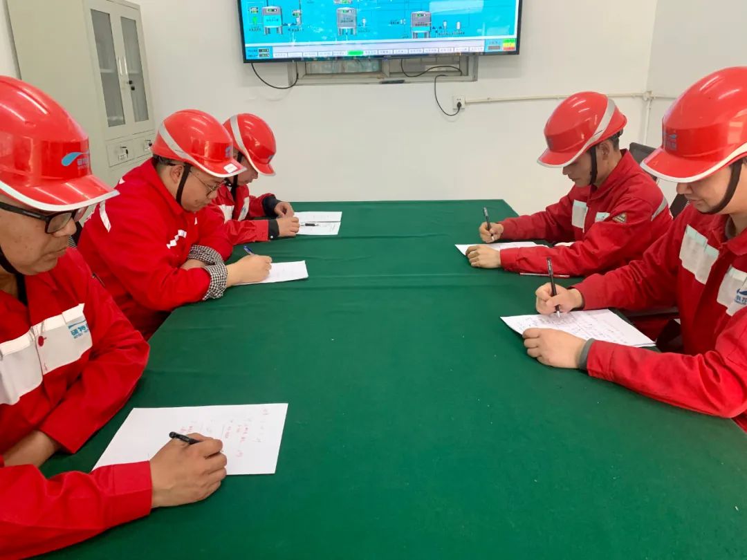 聚焦技能提升 加速人才成長(zhǎng)--碩特科技運(yùn)營(yíng)崗位員工技能等級(jí)認(rèn)定工作拉開帷幕